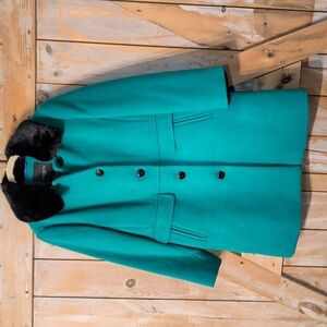 Talbots Green Classic Winter Coat. Faux Fur Collar.  NWT.  $329 RETAIL